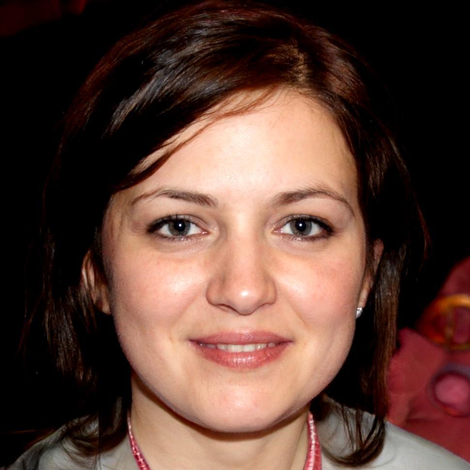 Carmen Rodríguez, Analista Financiera Senior